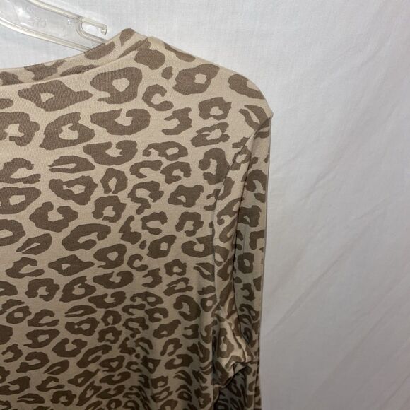Quacker Factory Women’s Dressy Blouse Size Large Beige Leopard Print Party NWT - Picture 10 of 12